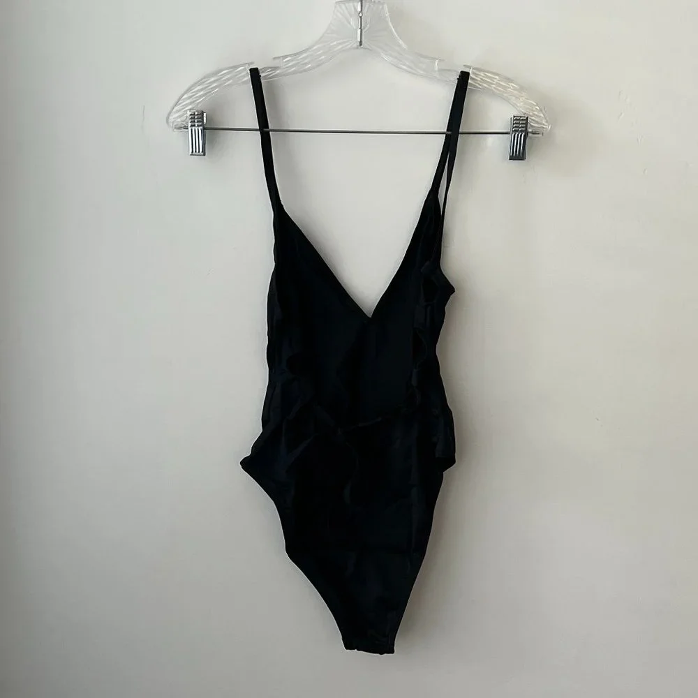 ASOS Design Key Hole Channel Back Swimsuit - Picture 2 of 6